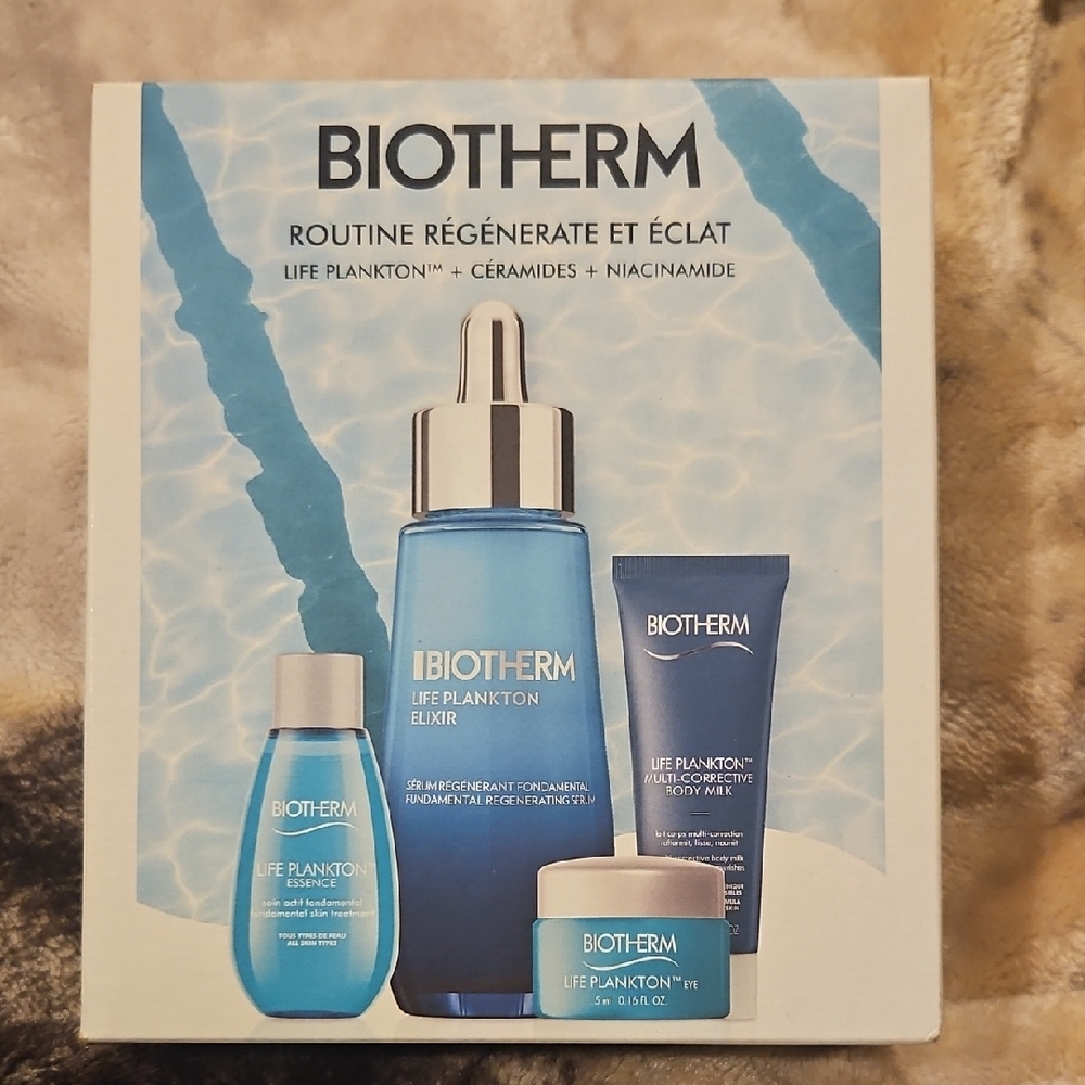 Biotherm Regenerating & Glow Boosting Routine,  4 Piece Set